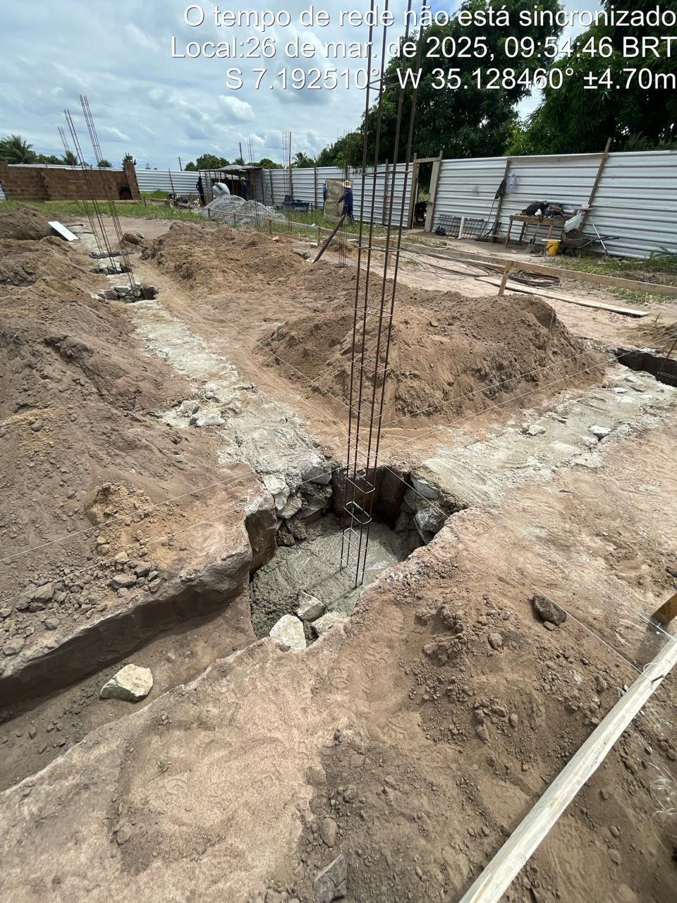 Foto mais recente da obra: Serviços de Construção Civil referente a Construção da E.M.E.I.F. Flaviano Ribeiro Coutinho no Sitio Massangana II